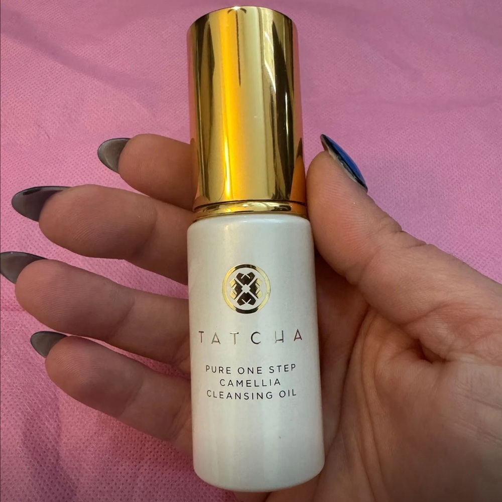 Tatcha pure one step camellia cleansing oil